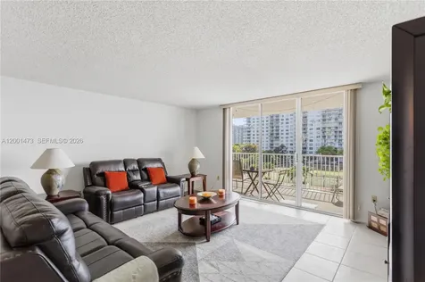 2851 NE 183rd Street Aventura FL 33160