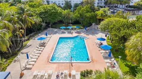 2851 NE 183rd Street Aventura FL 33160