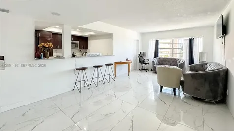 1060 Crystal Lake Drive Deerfield Beach FL 33064
