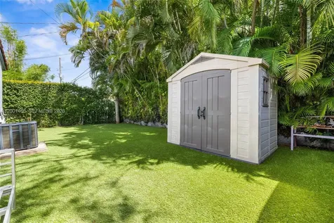 2121 Red Road Coral Gables FL 33155