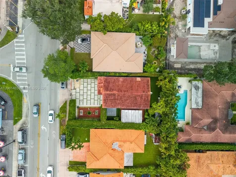 2121 Red Road Coral Gables FL 33155