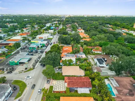 2121 Red Road Coral Gables FL 33155
