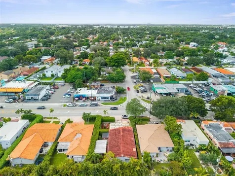 2121 Red Road Coral Gables FL 33155