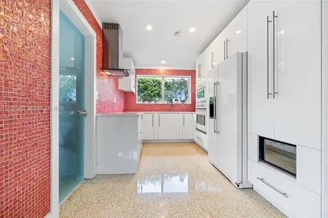 2121 Red Road Coral Gables FL 33155