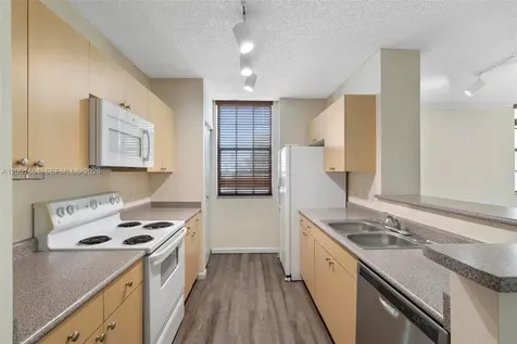 1919 Van Buren Street Hollywood FL 33020