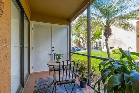 10680 SW 155th Place Miami FL 33196
