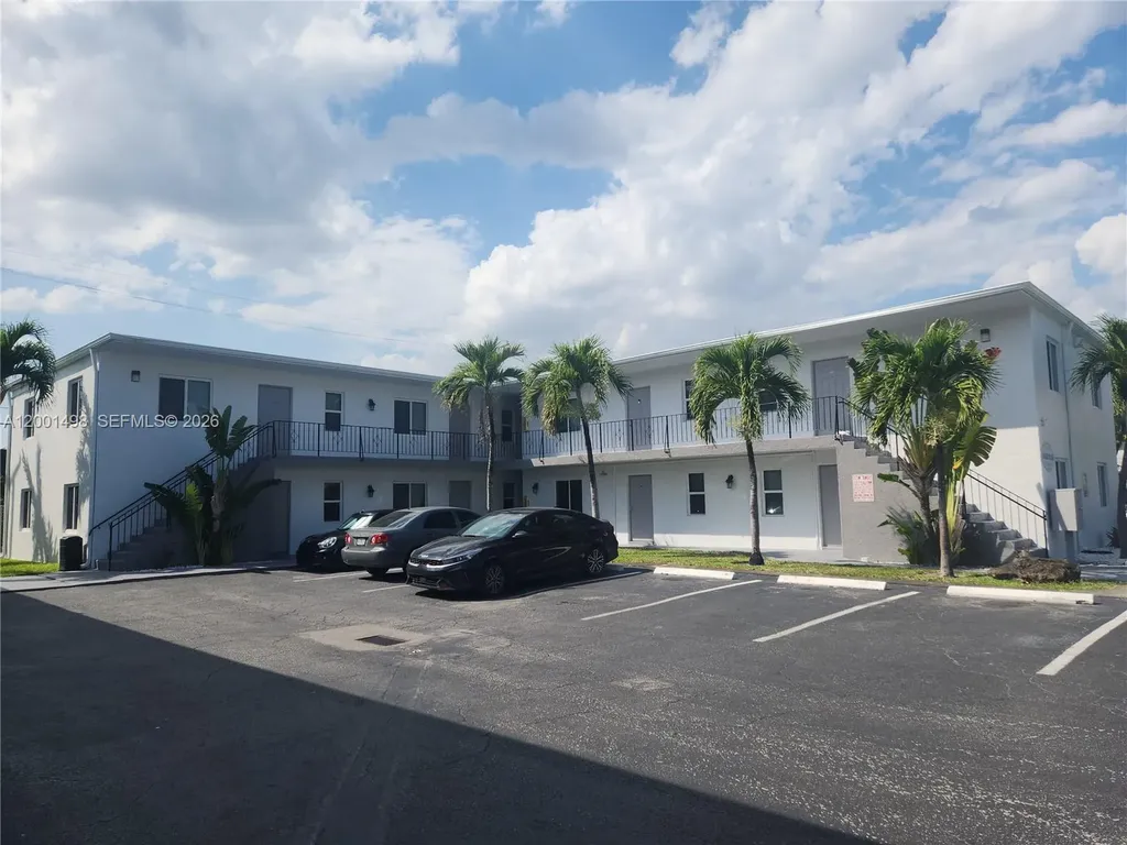 711 NE 2nd Avenue Fort Lauderdale FL 33304