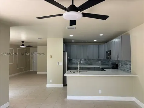 5450 NW 94th Terrace Sunrise FL 33351