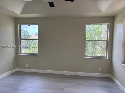 5450 NW 94th Terrace Sunrise FL 33351