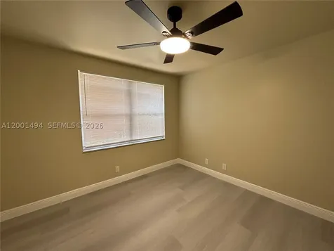 5450 NW 94th Terrace Sunrise FL 33351
