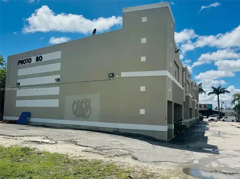 7240 SW 42nd Terrace Miami FL 33155
