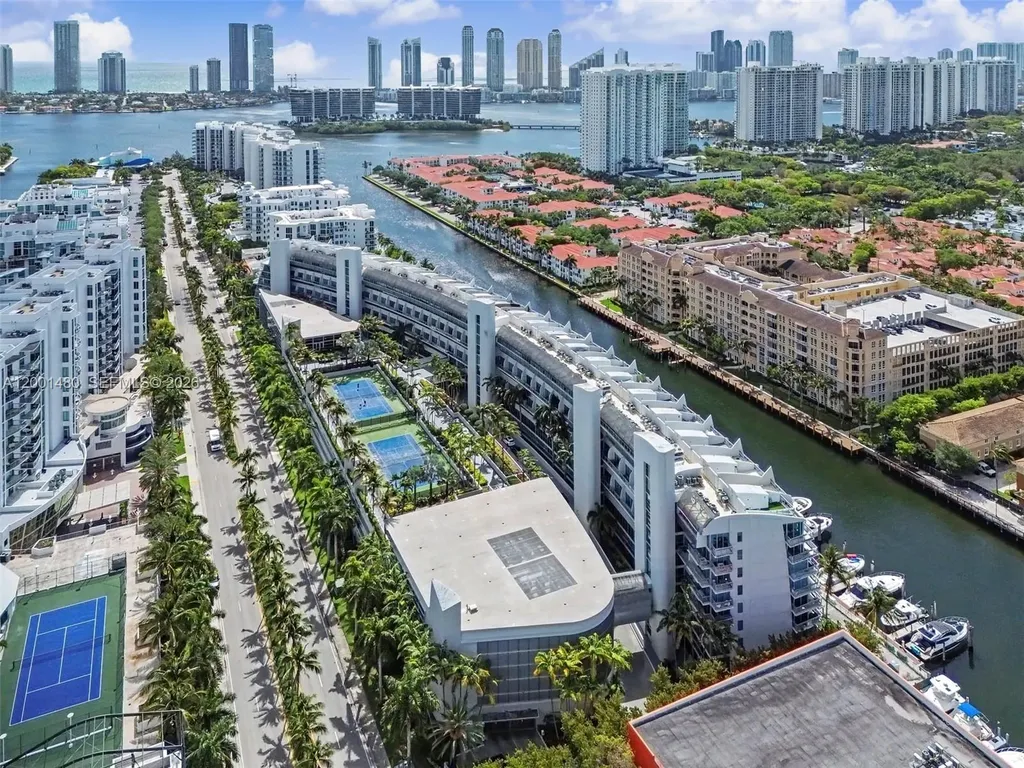 2950 NE 188th Street Aventura FL 33180