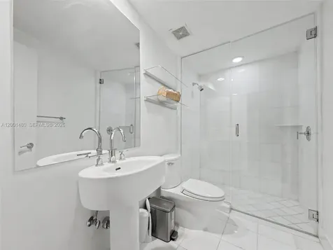 2950 NE 188th Street Aventura FL 33180