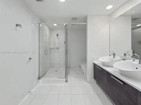 2950 NE 188th Street Aventura FL 33180