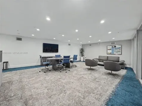 2950 NE 188th Street Aventura FL 33180