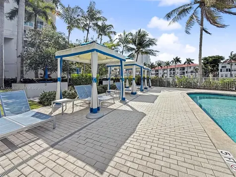 2950 NE 188th Street Aventura FL 33180