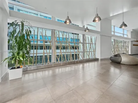 2950 NE 188th Street Aventura FL 33180