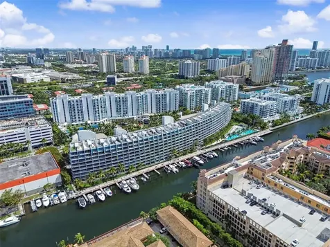 2950 NE 188th Street Aventura FL 33180