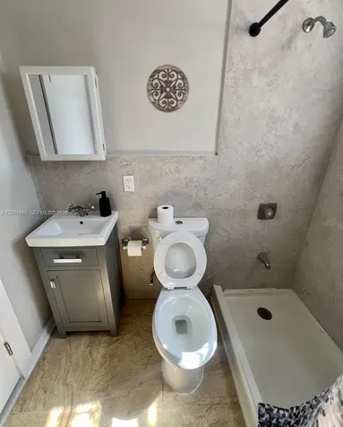 2932 NW 16th Avenue Miami FL 33142