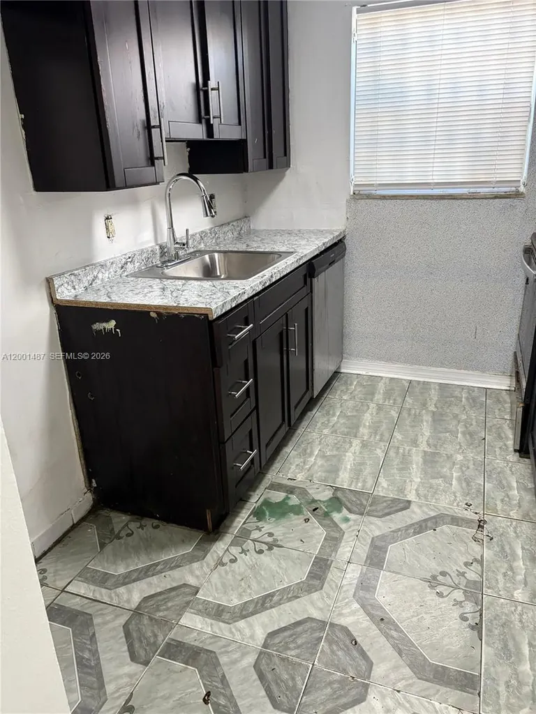270 NE 142nd Street Miami FL 33161