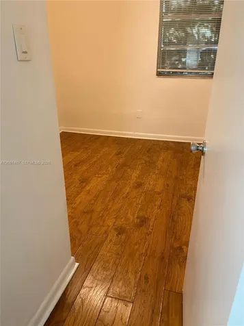 270 NE 142nd Street Miami FL 33161