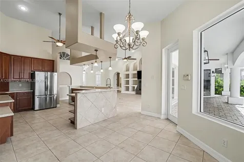 4214 Gulfstream Parkway Cape Coral FL 33993