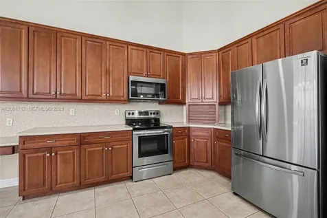 4214 Gulfstream Parkway Cape Coral FL 33993
