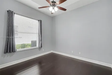 4214 Gulfstream Parkway Cape Coral FL 33993