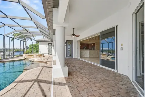 4214 Gulfstream Parkway Cape Coral FL 33993