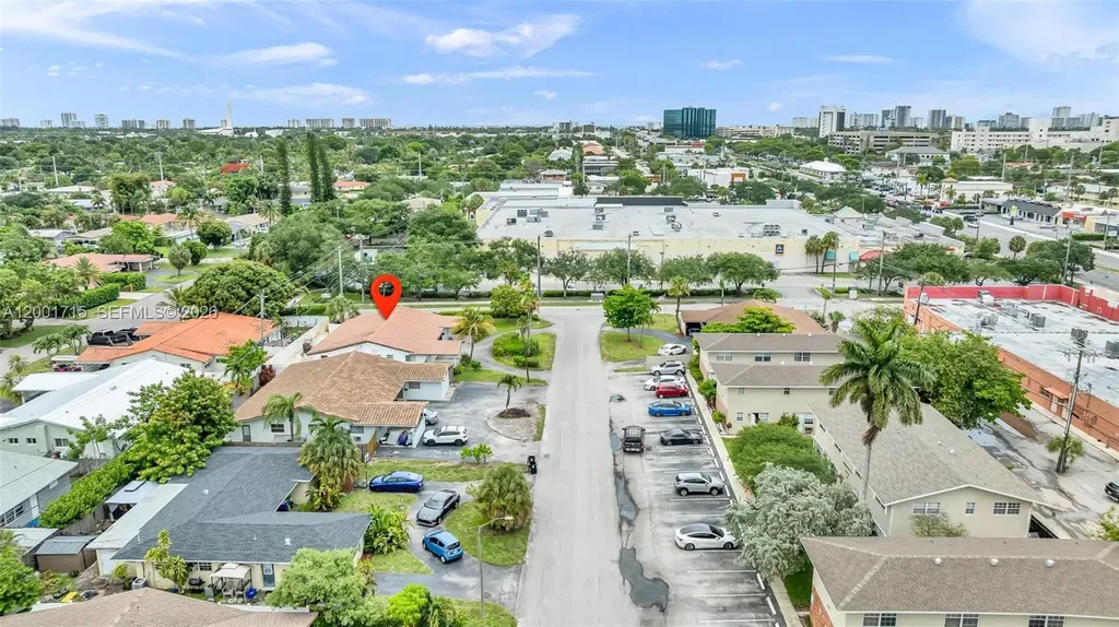 1611 NE 50th Court Fort Lauderdale FL 33334