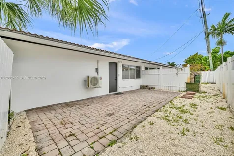 1611 NE 50th Court Fort Lauderdale FL 33334