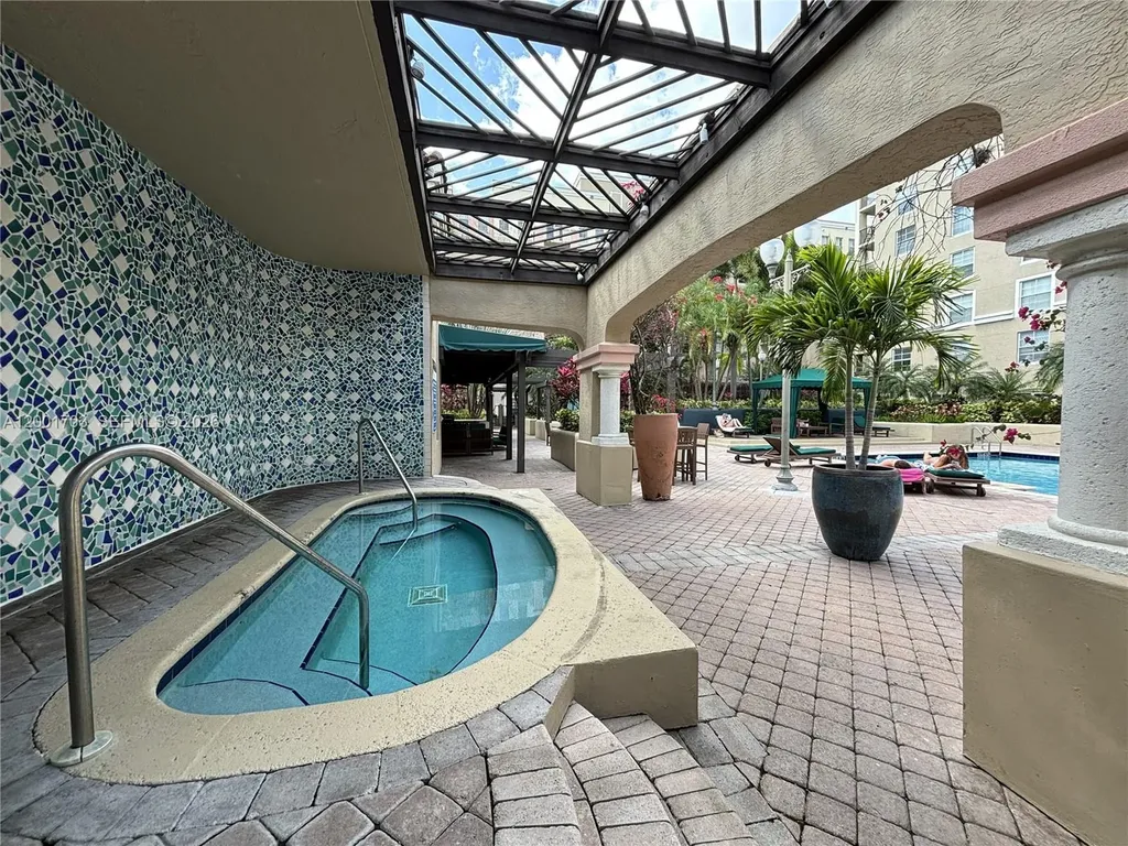 Fort Lauderdale FL 33301