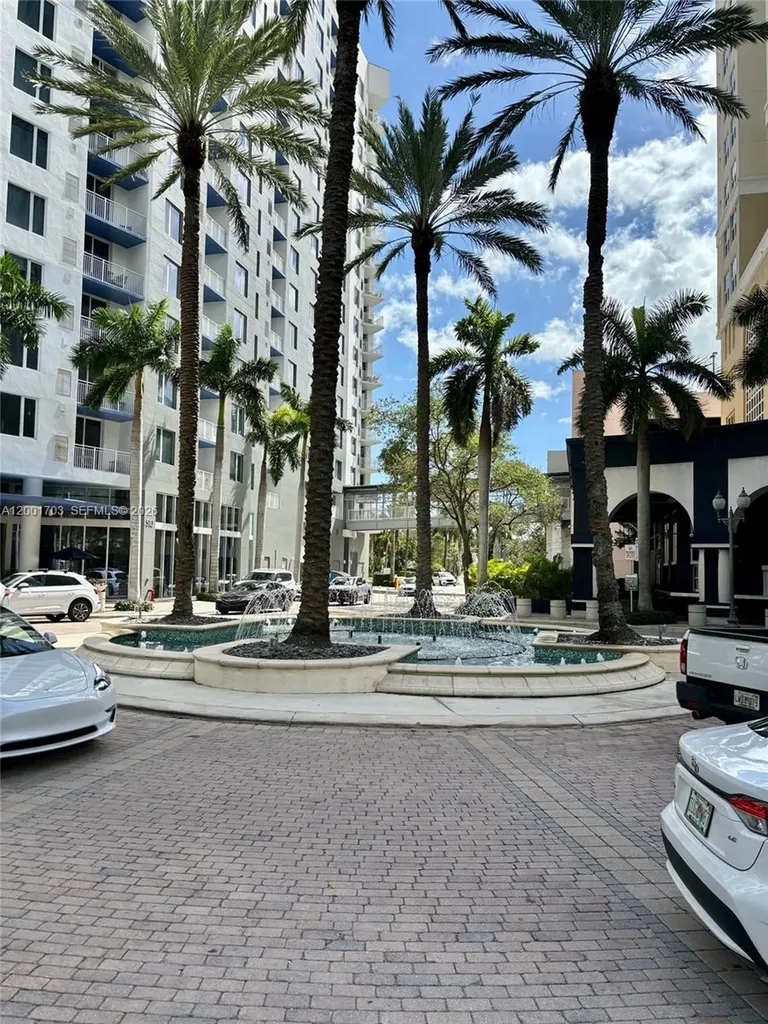 Fort Lauderdale FL 33301