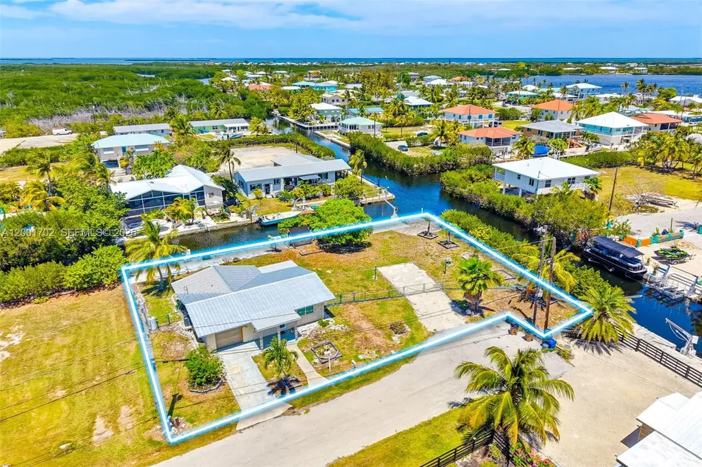 30361 Hardin Road Big Pine FL 33043