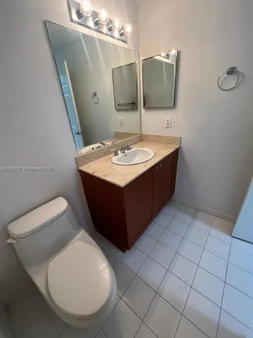 2425 SW 27th Avenue Miami FL 33145
