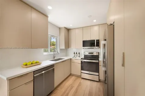 2332 SW 19th Terrace Miami FL 33145