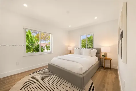 2332 SW 19th Terrace Miami FL 33145