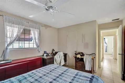5712 NW 66th Avenue Tamarac FL 33321