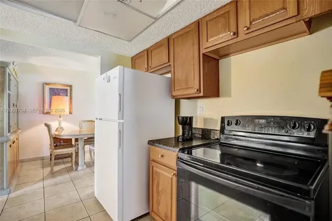 5712 NW 66th Avenue Tamarac FL 33321