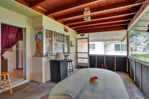 5712 NW 66th Avenue Tamarac FL 33321
