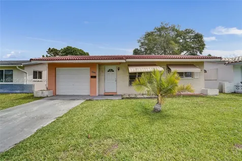 5712 NW 66th Avenue Tamarac FL 33321