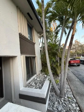2661 NE 164th Street North Miami Beach FL 33160