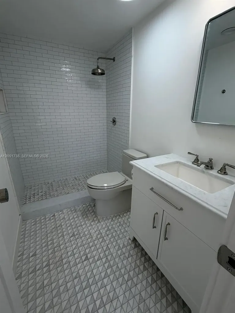 2900 NE 30th Street Fort Lauderdale FL 33306