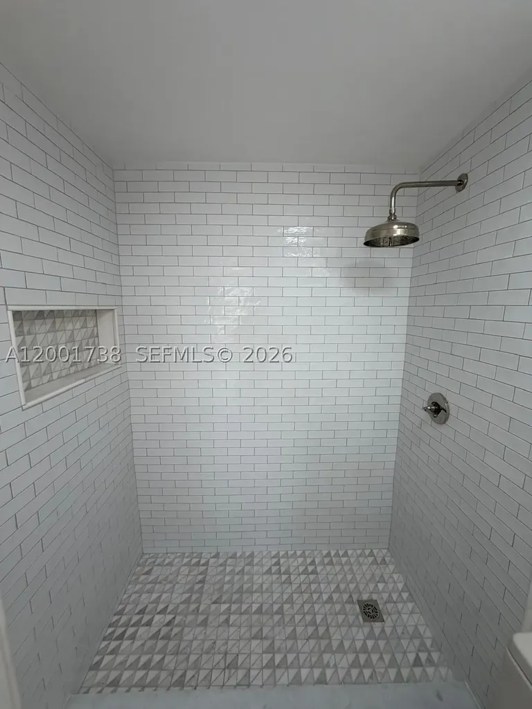 2900 NE 30th Street Fort Lauderdale FL 33306