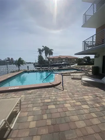 2900 NE 30th Street Fort Lauderdale FL 33306
