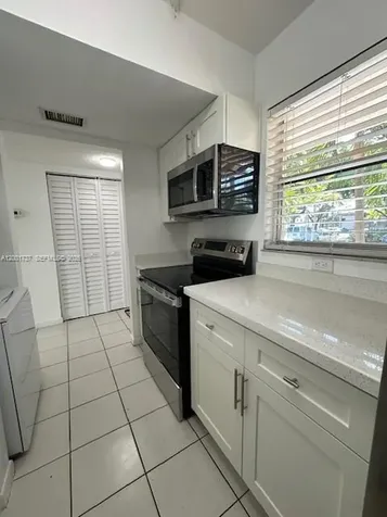 3261 NW 103rd Terrace Coral Springs FL 33065