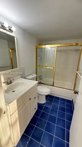 2025 NE 164th Street North Miami Beach FL 33162
