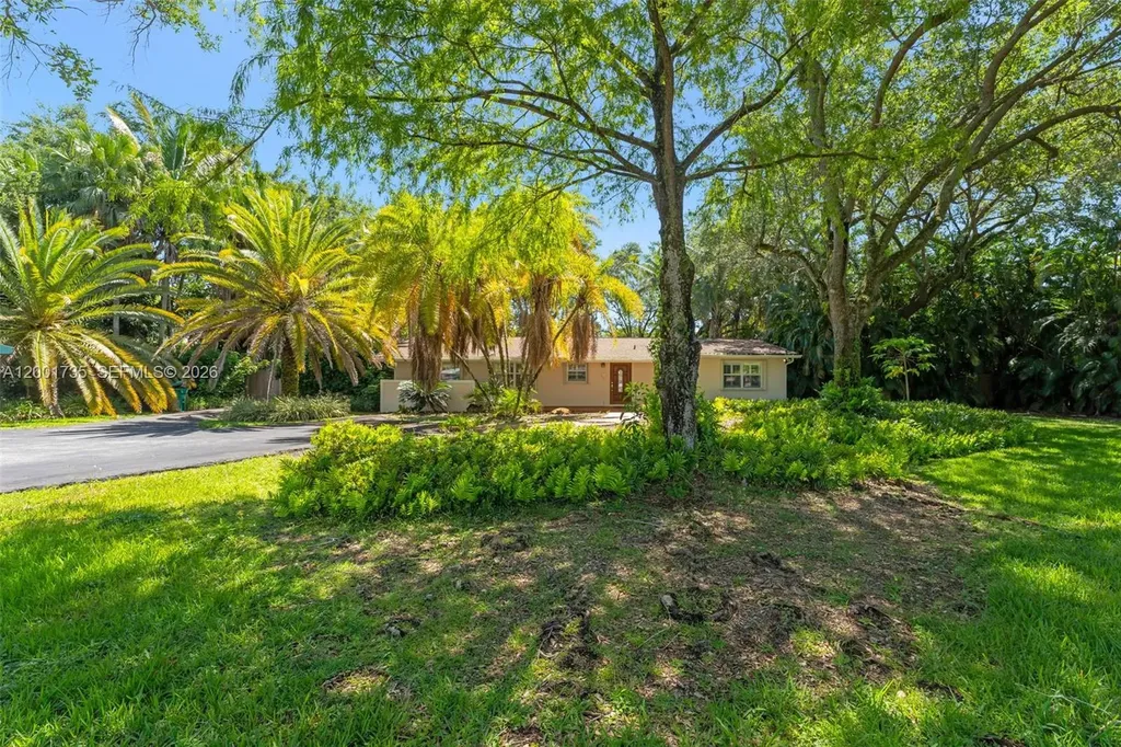 11401 SW 102nd Avenue Miami FL 33176