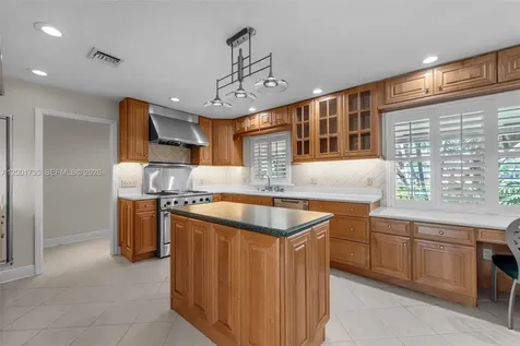 11401 SW 102nd Avenue Miami FL 33176