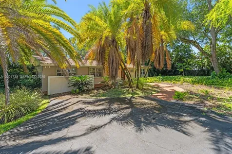 11401 SW 102nd Avenue Miami FL 33176